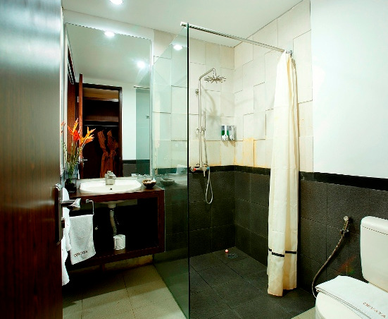 Devata Suites And Residence Легиан Экстерьер фото